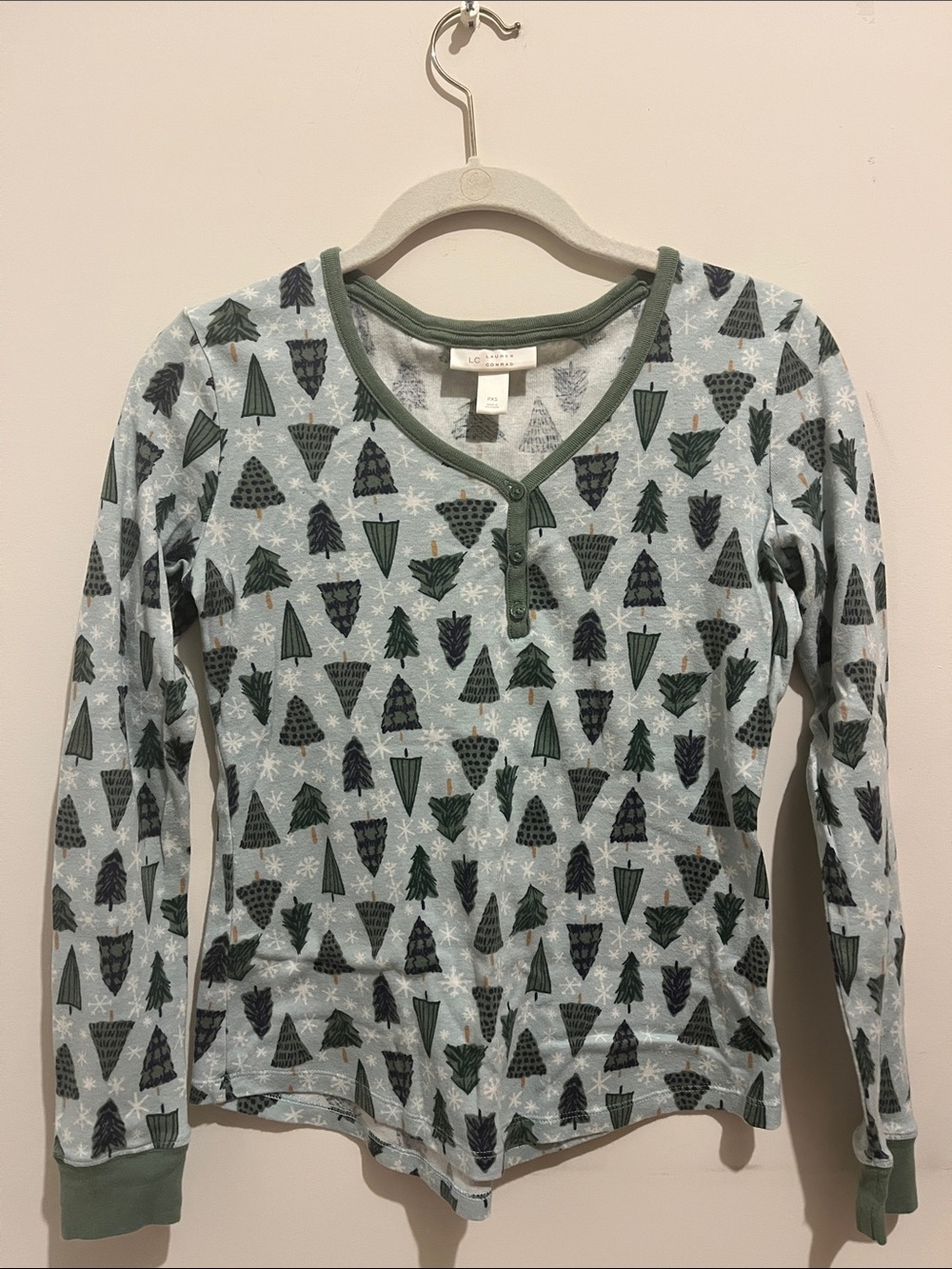 LC Lauren Conrad Petite XS Long-Sleeve Sleep/Lounge Henley- like new